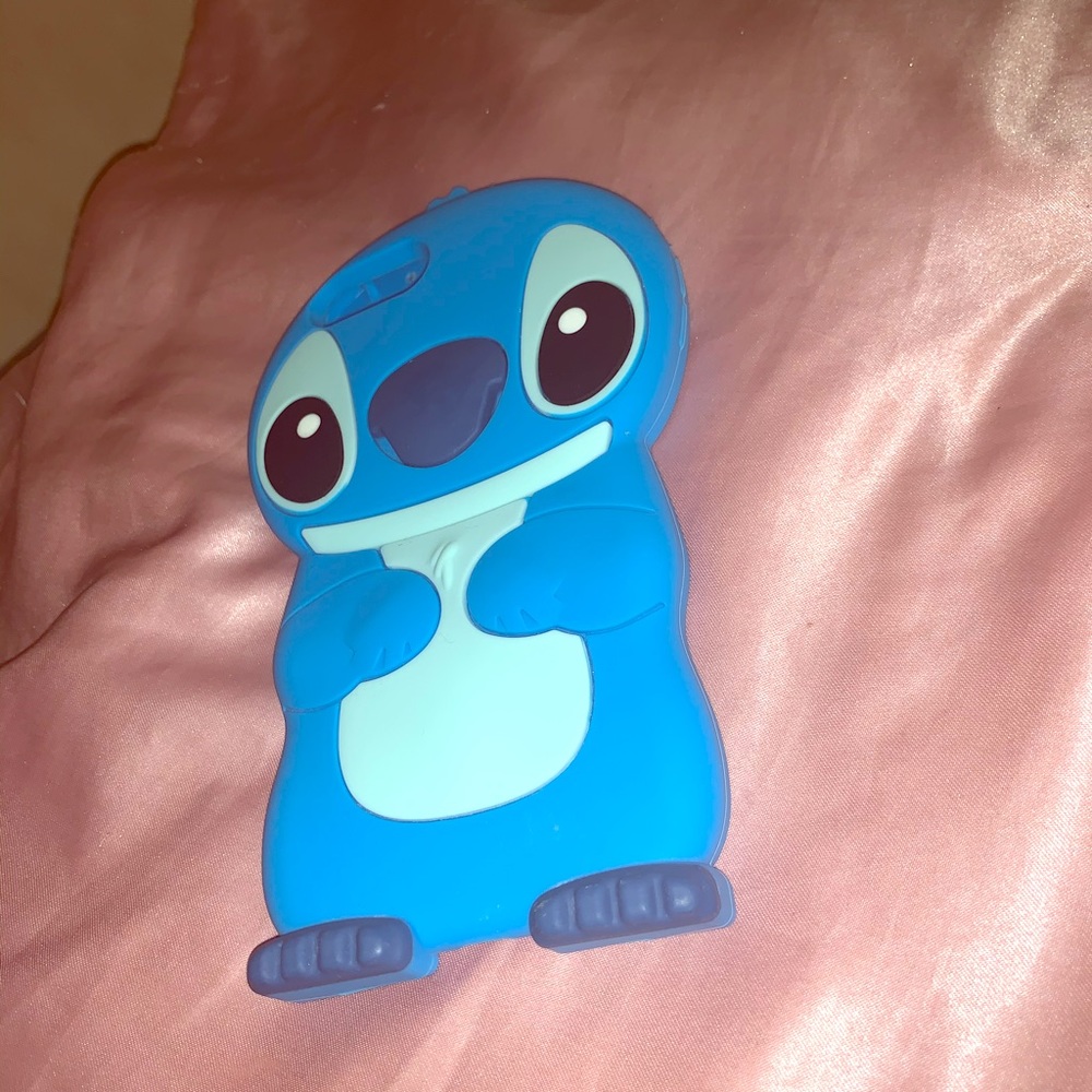 Stitch phone case 💙